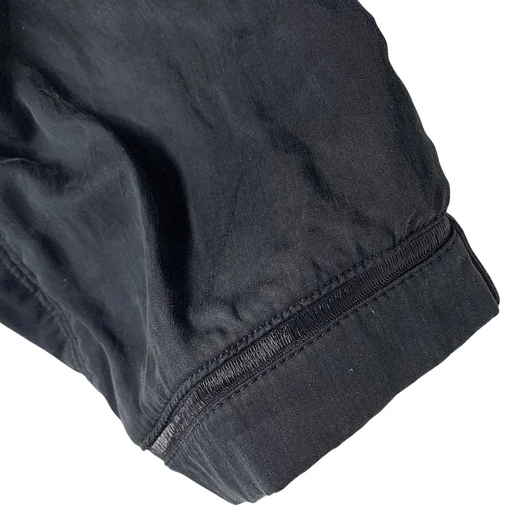 Lululemon Lightweight Pleated Jogger Pant in Black - Picture 5 of 7